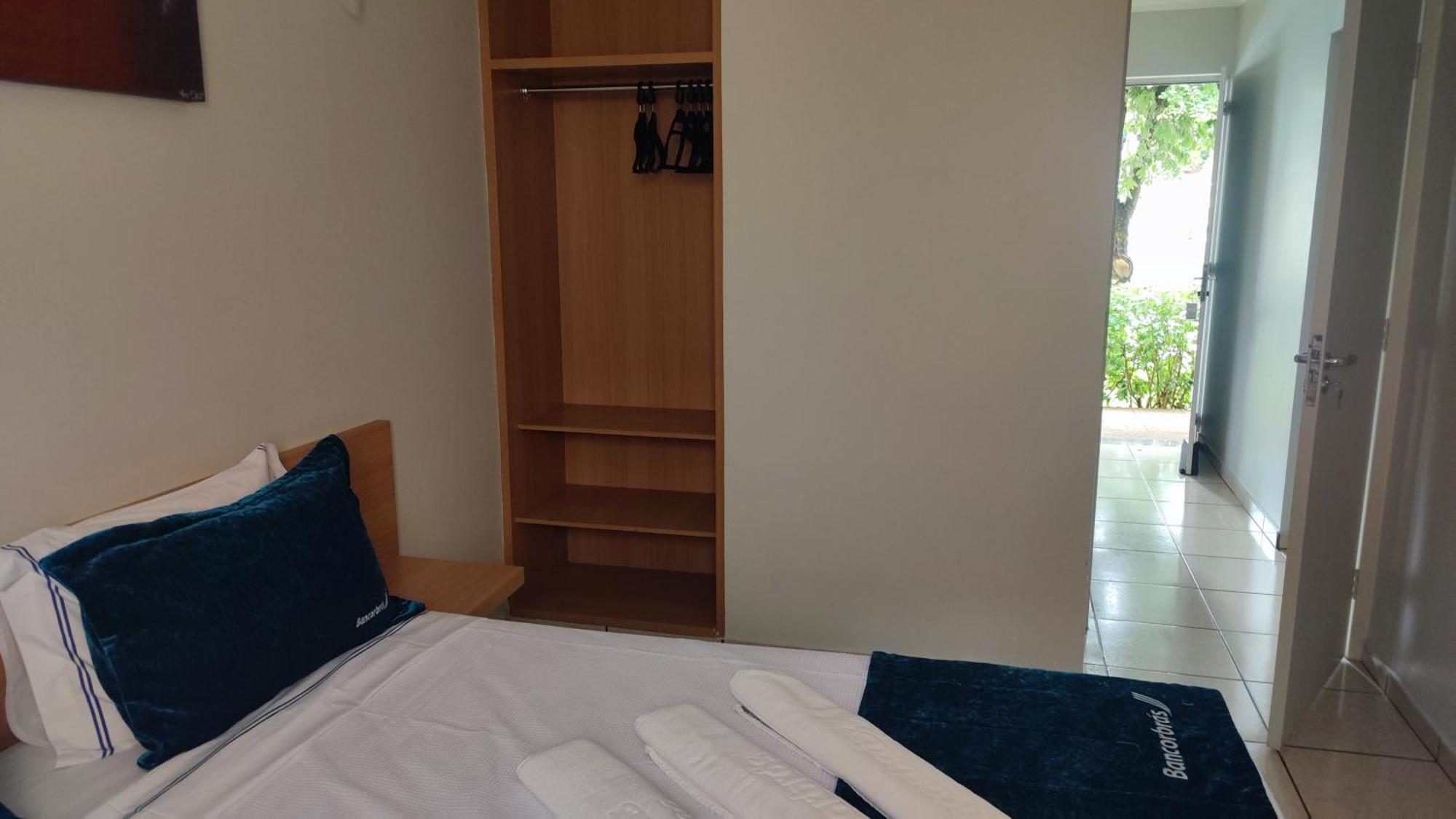 Diroma Fiori - Hoteis Com Roupa De Cama --- Destinos Combinados Turismo Caldas Novas Exterior foto